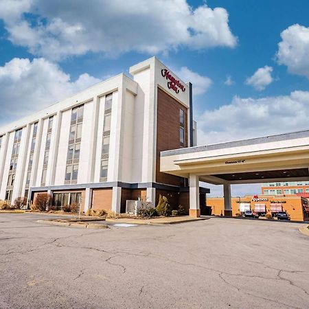 Hampton Inn Morgantown Exterior photo