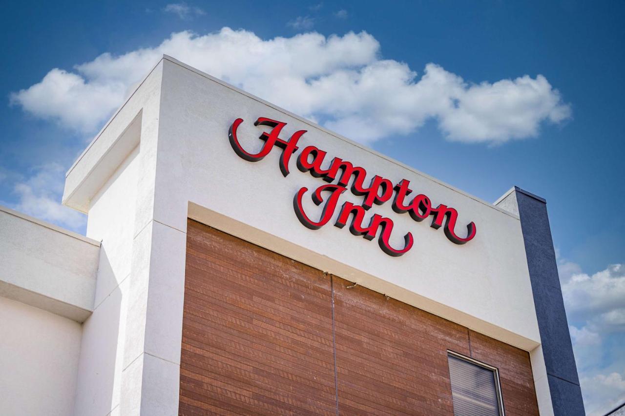 Hampton Inn Morgantown Exterior photo