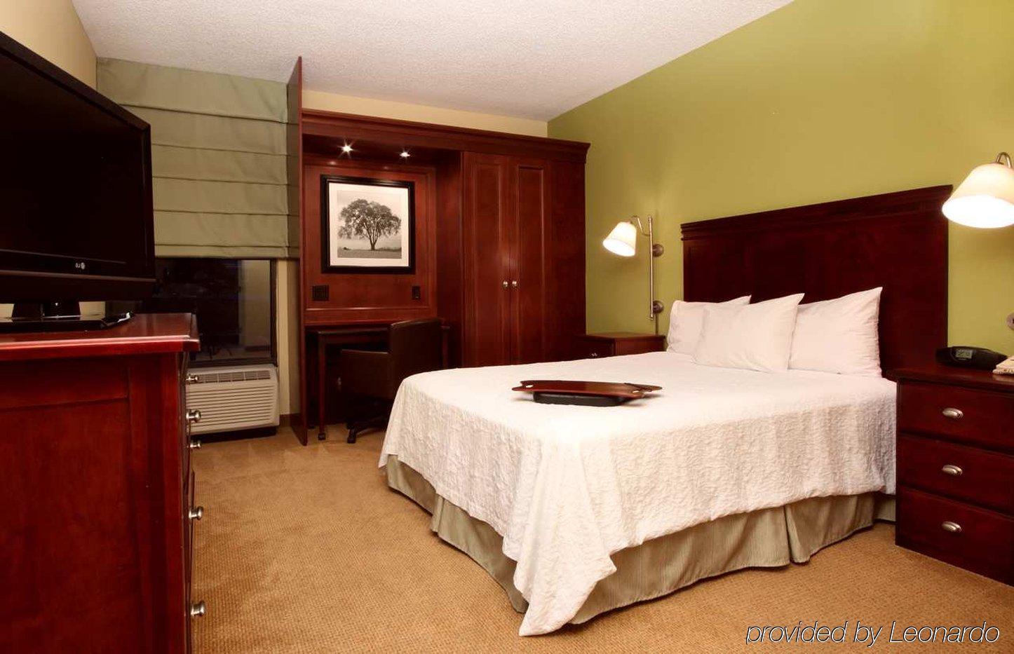 Hampton Inn Morgantown Exterior photo